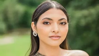 في أحدث ظهور لـ مي الغيطي- كيف نسّقت الأبيض والبني بأسلوب راقٍ؟