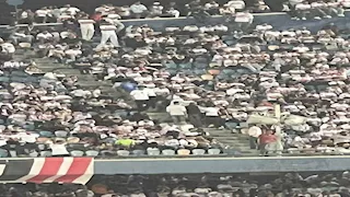 "بعد الثلاثية".. جماهير الزمالك تغادر ستاد القاهرة قبل نهاية مباراة الأهلي