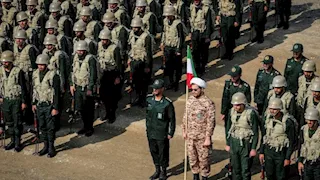 الحرس الثوري الإيراني: قصفنا قاعدة علي السالم بالكويت والأسطول الخامس بالبحرين