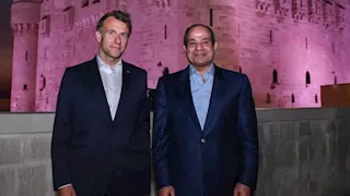 السيسي لماكرون: أهلاً بكم ضيفًا عزيزًا في الإسكندرية عروس المتوسط