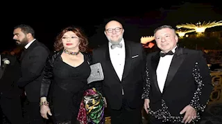  رانيا يوسف ونيللي كريم.. 20 صورة للنجوم بحفل زفاف ابنة باسل سماقية