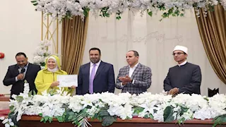 المركز الثقافي الإسلامي بمدينتي.. مسيرة علمية متواصلة تتوج بتخريج دفعة 2025 (فيديو)