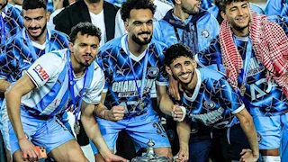 ""ابن أسيوط" يتألق.. "زلاكة" يُهدي إنجازه لوالدته في نهائي كأس مصر (صور))