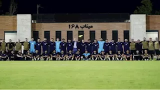 168 ضحية.. لافتة إنسانية على غرفة ملابس إيران في كأس العالم 2026