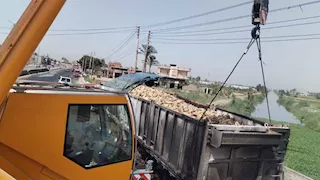 "النار أكلت العربيات".. مصرع 3 شباب في حادث مروع على طريق جمصة