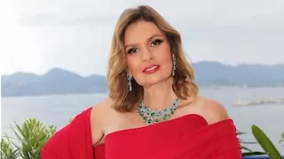 منى زكي ويسرا.. 25 صورة لنجوم مصريين حضروا فعاليات مهرجان كان في دورات سابقة