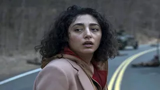 صور ومعلومات عن ممثلة أثارت أزمة بين الرئيس الفرنسي ماكرون وزوجته