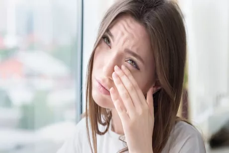 ألم العين بعد الأكل- تعرف على أسبابه وكيفية التخلص منه