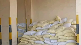 ضبط 20 طن ردة مغشوشة داخل مخزن أعلاف غير مرخص بسوهاج