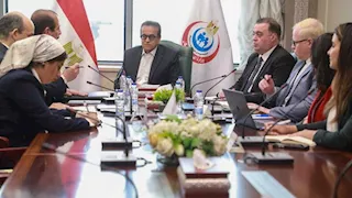 وزير الصحة يناقش مقترح حملة وطنية لرفع الوعي بالأمراض غير المعدية