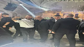 ظهور وليد صلاح الدين وحمزء علاء.. أول صور لـ نجوم الأهلي في حفل زفاف عمرو الجزار 