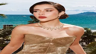  نجمات خطفن الأنظار بفساتين "حورية البحر" في مهرجان كان (صور)