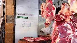 سلامة الغذاء تضبط لحوماً وأغذية فاسدة خلال حملة رقابية موسعة بالخصوص