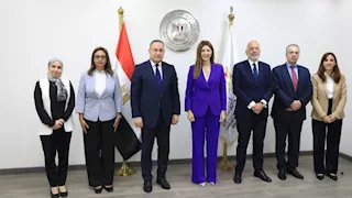 "التعليم العالي" يبحث تعزيز التعاون الأكاديمي والبحثي مع اليونان