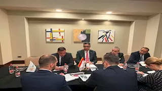 وزير التموين يبحث تعزيز التعاون مع روسيا لتأمين إمدادات الحبوب 