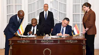 مصر وجزر القمر توقعان مذكرات تفاهم جديدة لتعزيز التعاون المشترك في التعليم والتدريب الدبلوماسي