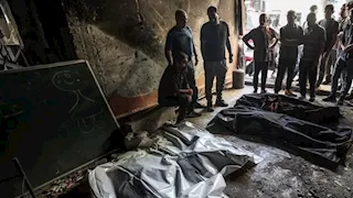 شهداء ومصابون في قصف إسرائيلي استهدف منزلًا بالنصيرات وسط قطاع غزة