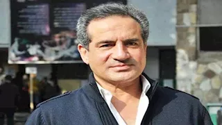 محمد ثروت يعلن انسحابه من مهرجان الموسيقى العربية