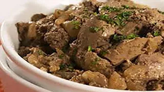 ماذا يحدث لجسمك عند تناول الكبدة في فطار أول أيام العيد؟.. أخصائي تغذية يوضح