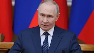بوتين يعفي المجندين الجدد في حرب أوكرانيا وأسرهم من الديون