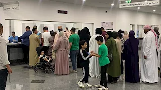 صور.. إقبال كثيف على مونوريل شرق النيل لزيارة العاصمة الجديدة