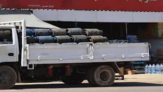 ضبط أكثر من 130 طنًا من السلع وإحباط تهريب 450 أسطوانة بوتاجاز