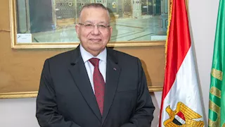 نقيب الأشراف يهنئ خادم الحرمين وولي العهد بنجاح موسم الحج 