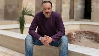 نجم مسلسل "يوميات ونيس" يكشف عن تعرضه لوعكة صحية ويطلب من جمهوره الدعاء