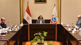 وزير الصحة يعقد اجتماعًا مع نخبة خبراء لبحث تطوير منظومة زراعة الأعضاء