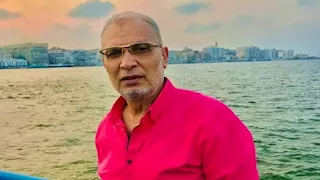 فنان يعلن تعرضه لعقر كلب.. ويناشد المسؤولين: "ظاهرة لا يمكن السكوت عليها"