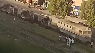 خروج جرار قطار بضائع عن القضبان أمام مزلقان الشاملة ببني سويف (صور)