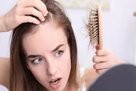 ما هى الأمراض المناعية التي تسبب تساقط الشعر؟ وكيف تحمي نفسك؟