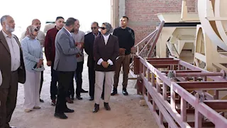 أول مصنع للأسمدة الفوسفاتية يدخل الإنتاج بالواي الجديد- صور