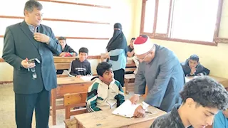 رئيس أزهرية الإسماعيلية يتفقد امتحانات النقل ويؤكد انتظام اللجان