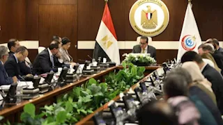 وزير الصحة يتابع استعدادات تشغيل التأمين الشامل بالمنيا.. ويؤكد جاهزية المنشآت الطبية