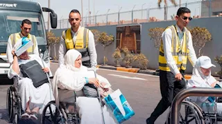 210 حجاج.. مصر للطيران تنقل أول أفواج حج القرعة من الأقصر بطائرة إيرباص A330