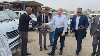 22 صورة.. نقل موقف السيدة عائشة إلى نزلة سوق الحمام من محور صلاح سالم