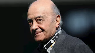بين فرنسا وبريطانيا.. كيف استدرج محمد الفايد النساء في قضايا الاعتداء عليهن؟