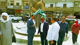 جولة تفقدية تكشف مخالفات تنفيذ بميدان السينما في القوصية بأسيوط (صور)