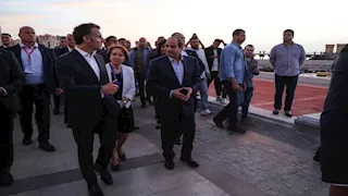 جولة رئاسية في بحري.. السيسي وماكرون داخل قلعة قايتباي التاريخية (صور وفيديو)