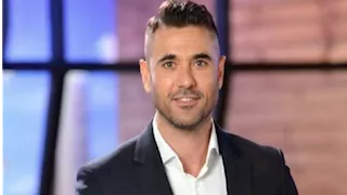  أحمد عز عن حياته قبل التمثيل: اشتغلت موظف استقبال وكنت بقبض 7000 جنيه
