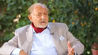"وداعا أيها الرجل العظيم".. أشرف زكي ينعى عبدالعزيز مخيون بهذه الكلمات