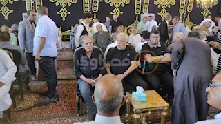 شاهد.. صور عزاء الفنان عبد العزيز مخيون بالبحيرة بحضور أشرف زكي وجاكلين عازر