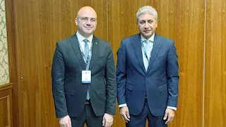 وزير السياحة يبحث مع نظيره البلغاري زيادة الرحلات وتنشيط السياحة بين البلدين