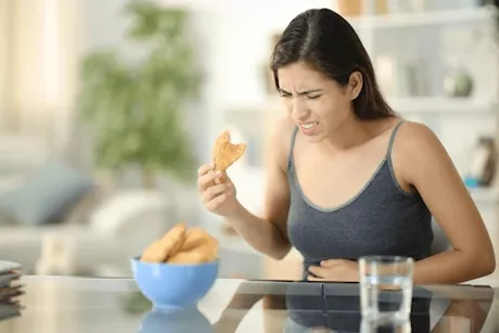 سبب الإسهال بعد اكل الدجاج.. 3 أمراض قد تكون مصابًا بها