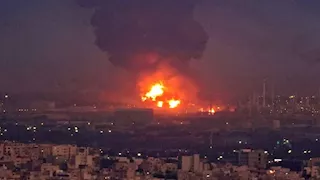 إعلام رسمي: سماع دوي انفجار في بندر عباس بإيران