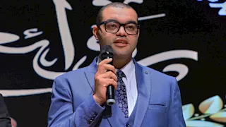 "برمودا" مستشار زاهي حواس تُشعل الجدل في كفر الشيخ.. ما القصة؟