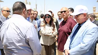 وزيرة الإسكان تتابع تطوير "التسعين الشمالي" ومنطقة البنوك بالقاهرة الجديدة