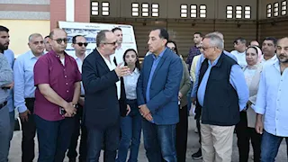 مدبولي يتفقد تطوير ميناء رشيد بتكلفة 600 مليون جنيه.. وتوفير 5 آلاف فرصة عمل