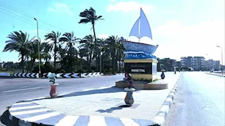 تطوير المراسي والميادين.. كورنيش رشيد يشهد نقلة حضارية وسياحية -(صور)